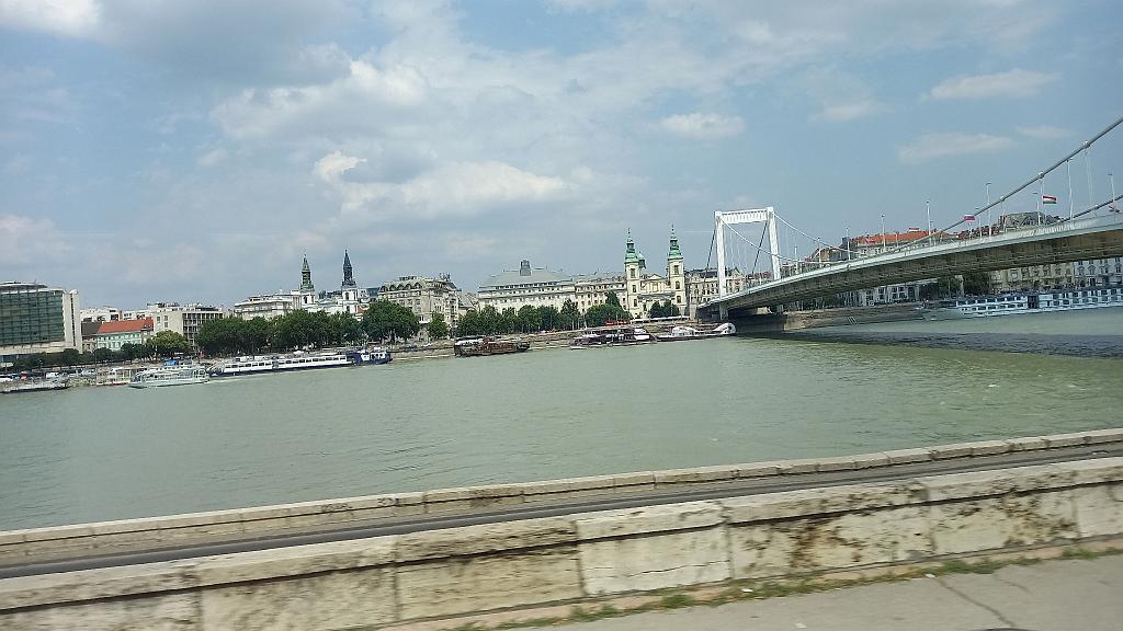 Donau (215)